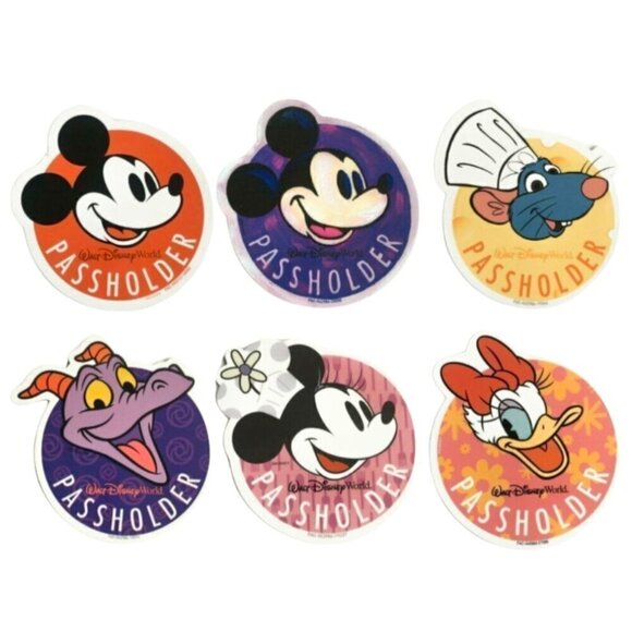 Lot of 6 Disney Passholder Magnets - Picture 1 of 8